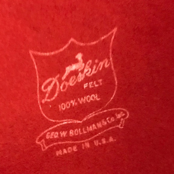 GLAMOROUS VINTAGE ORANGE FELT FEDORA WITH MATCHING FEATHER & INTACT VEIL - Picture 13 of 13